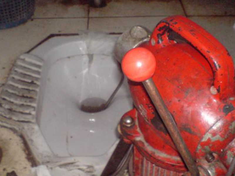 石排专业疏通厕所下水管道,抽粪,防水补漏,管道安装